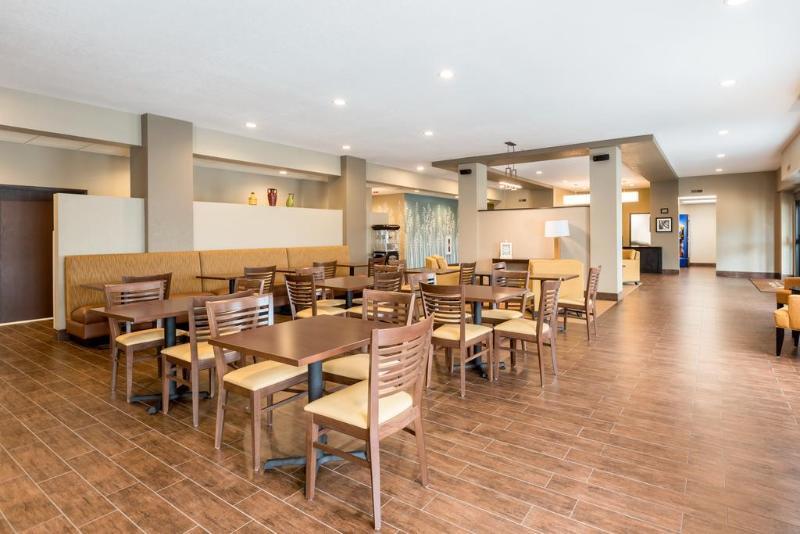 Sleep Inn & Suites Ankeny - Des Moines Kültér fotó